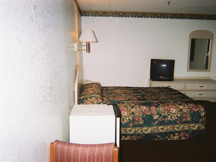 Budget Inn Wentzville Exterior foto